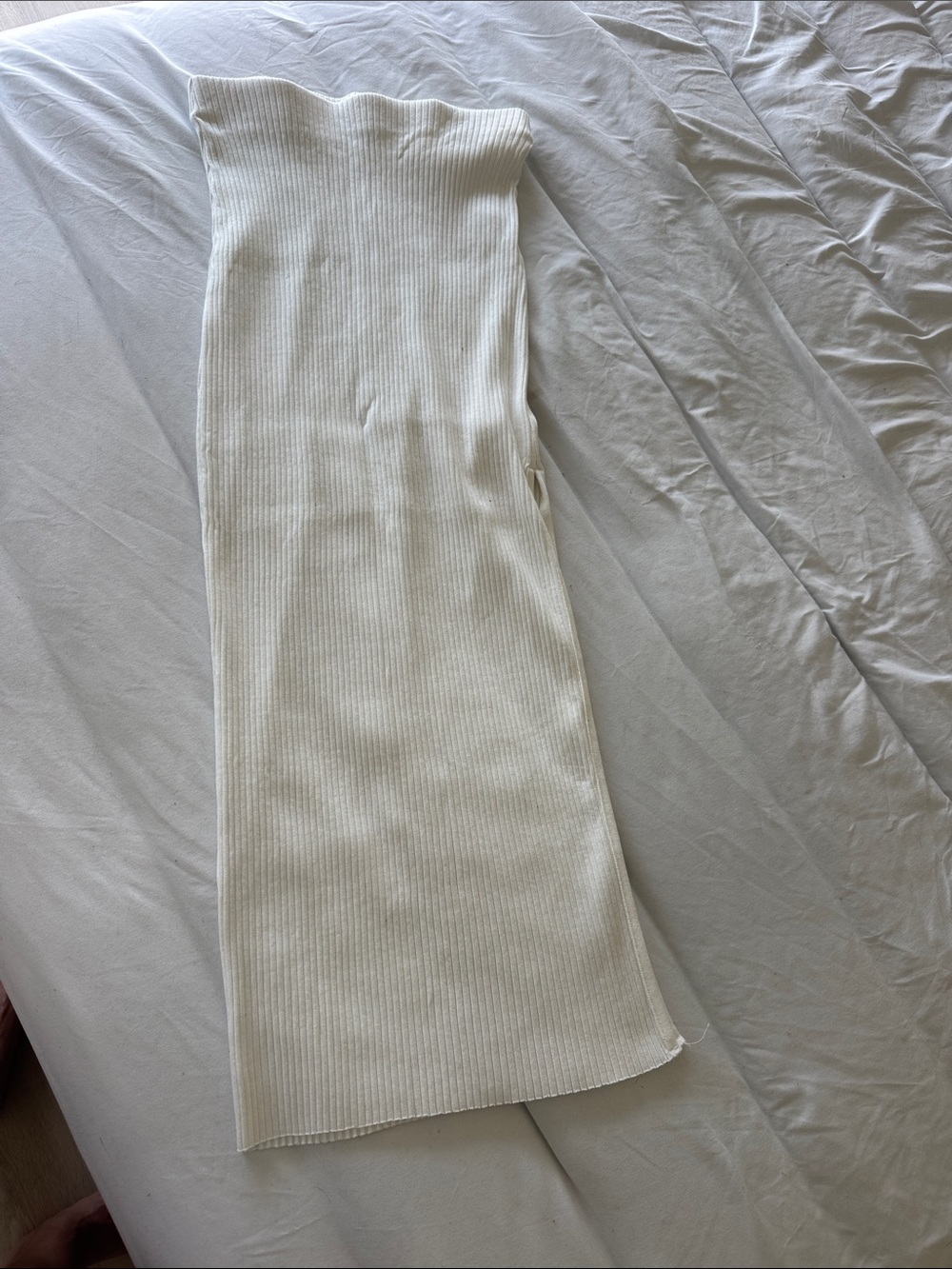 Zara White Ribbed Knit Maxi Skirt